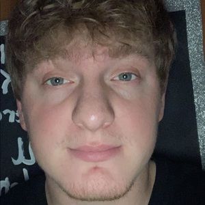 Meet your Posher, Max